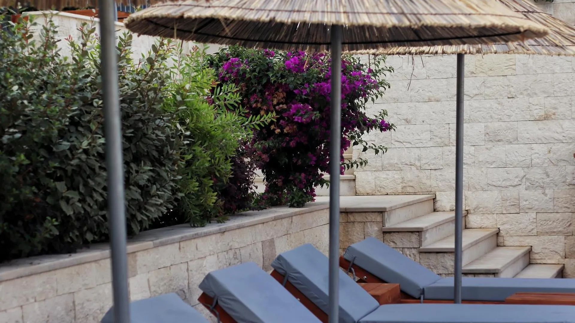 Golden Beach Suites Sarandë 0*,