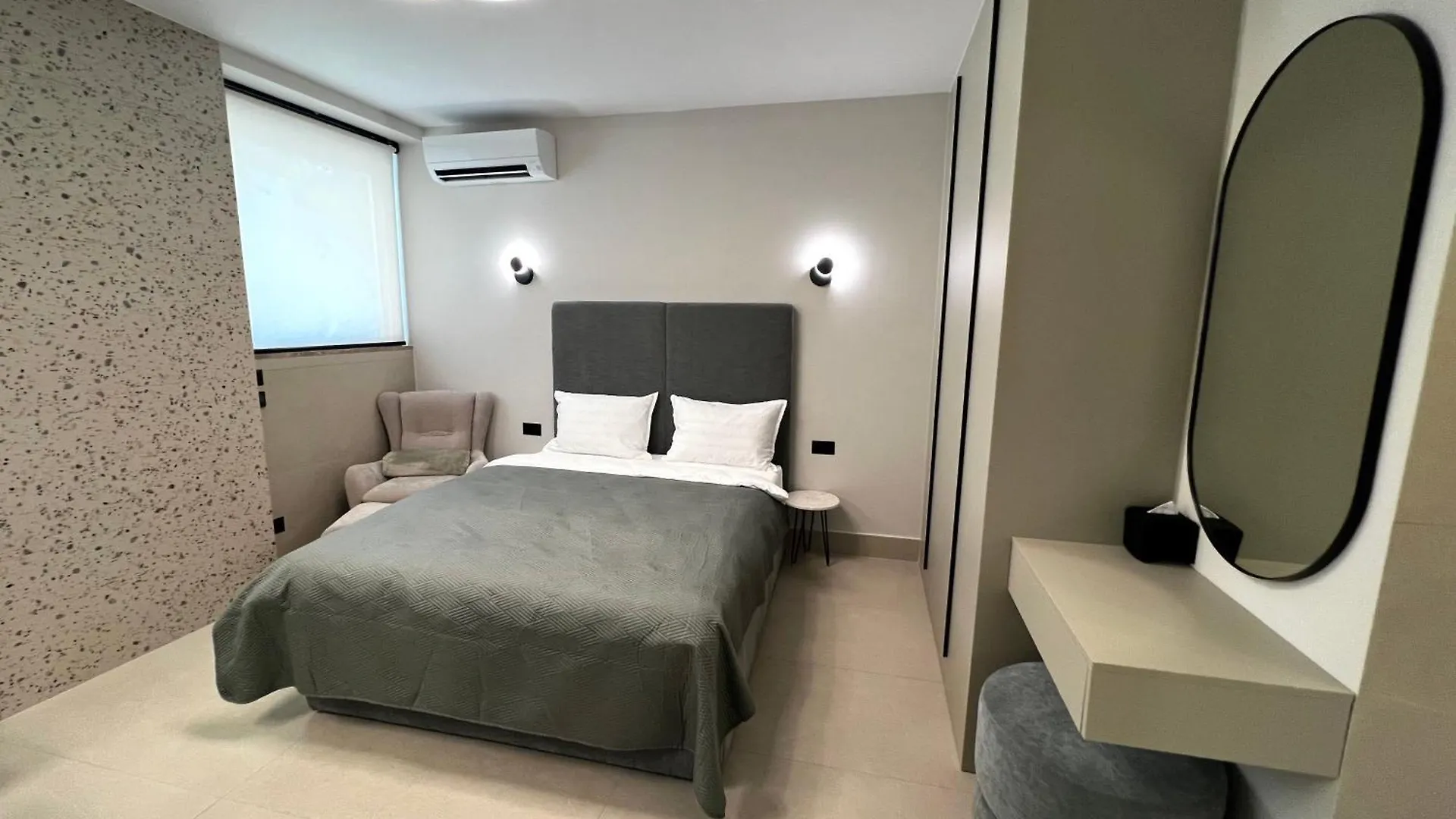Golden Beach Suites Sarandë